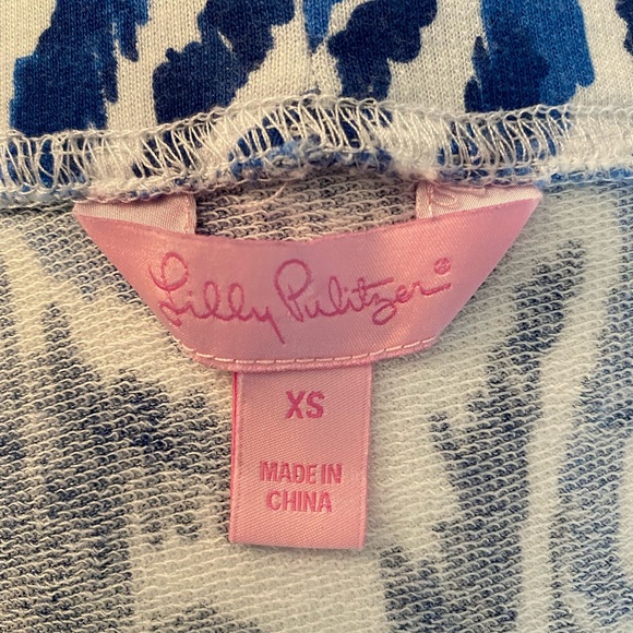 Lilly Pulitzer blue and white zip up sweat jacket. Size XS - Picture 5 of 5